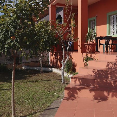 Vila 8 Krujë Buitenkant foto