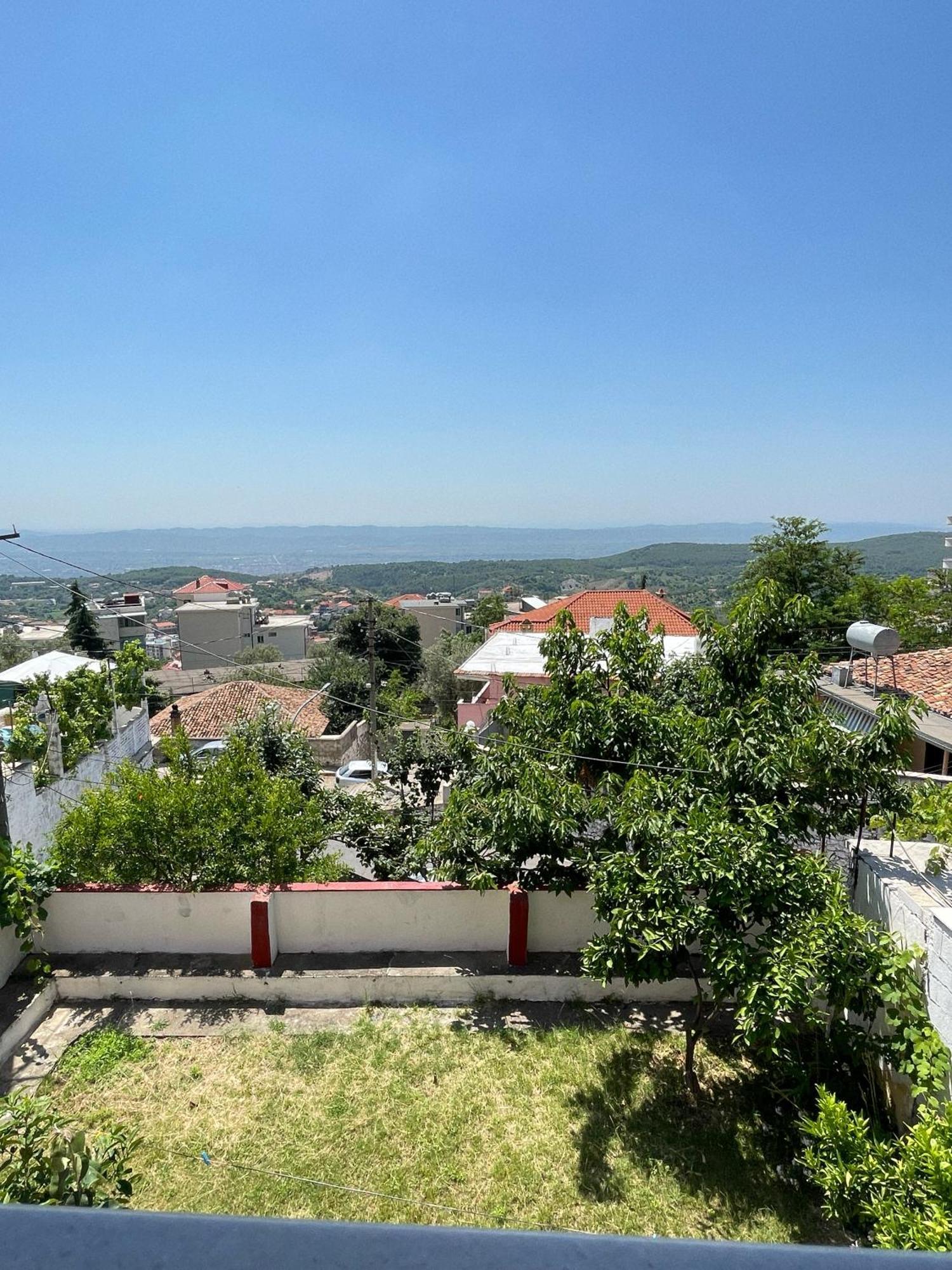 Vila 8 Krujë Buitenkant foto